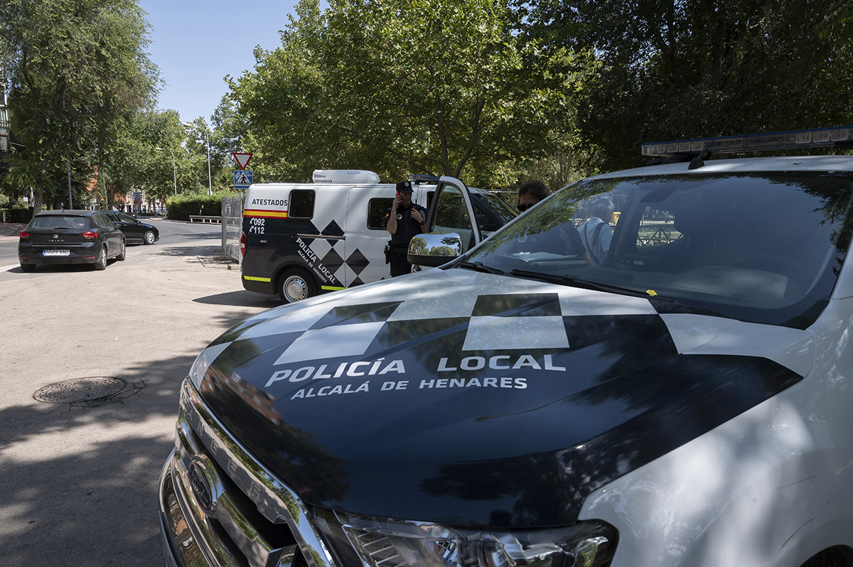 Una batalla campal en Alcalá de Henares acaba con cuatro agentes heridos y un detenido