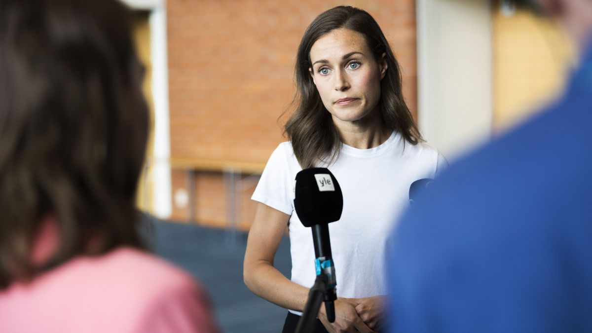 (VÍDEO) La primera ministra finlandesa, envuelta en una polémica por irse de fiesta