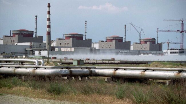 Los prorrusos acusan a Ucrania de atacar de nuevo la central nuclear de Zaporiyia