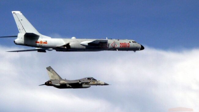 Taiwán denuncia la incursión de 21 aviones militares chinos en su ADIZ por la visita de Pelosi