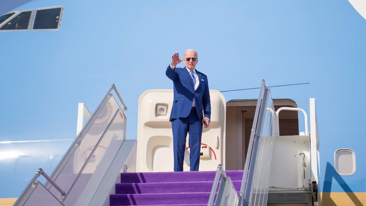 Biden pone fin a su confinamiento tras dar negativo en una segunda prueba de covid-19