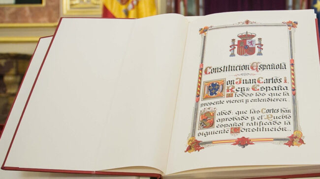 Se cumplen 30 años de la primera reforma de la Constitución