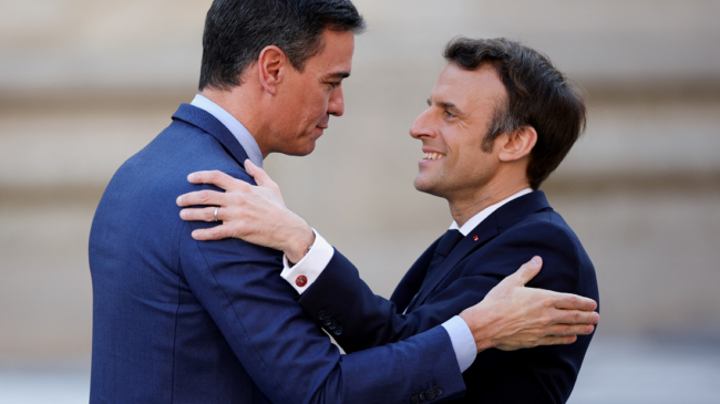 Sánchez tratará de convencer a Macron para que apoye la conexión gasística: la alternativa, Italia