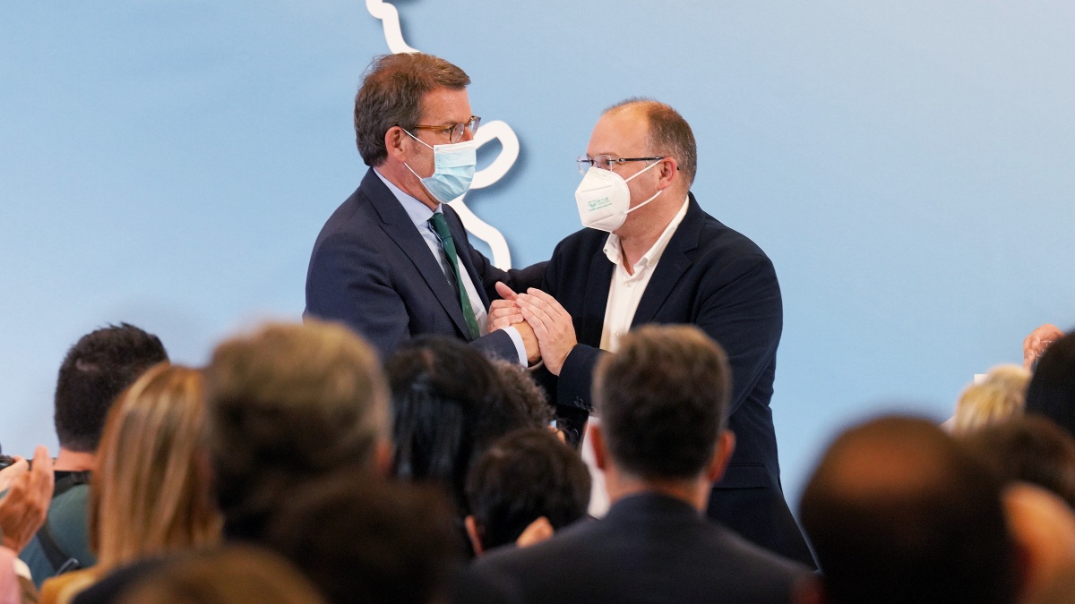 El PP asegura que es la única alternativa a un Gobierno que toca su fin