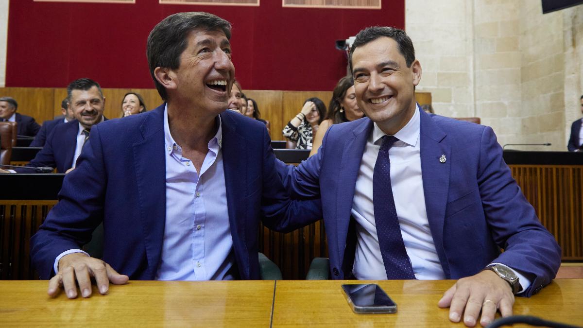 Juan Marín recibe ofertas del sector privado... pero Moreno le quiere de defensor del pueblo