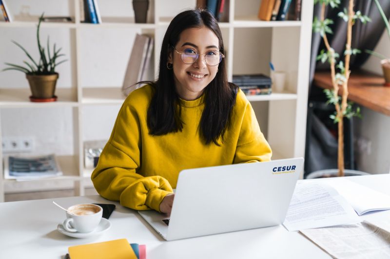 El número de estudiantes que elige la Formación Profesional a distancia se dispara gracias a su flexibilidad
