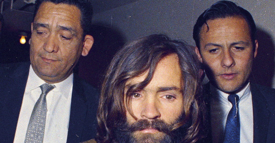 Charles Manson le dejó un extraño dibujo a la hermana de una de sus víctimas