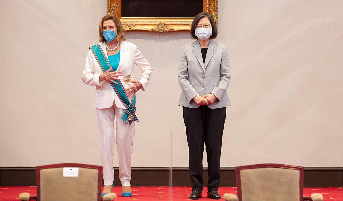 Nancy Pelosi, a la presidenta taiwanesa: "No abandonaremos nuestro compromiso con Taiwán"