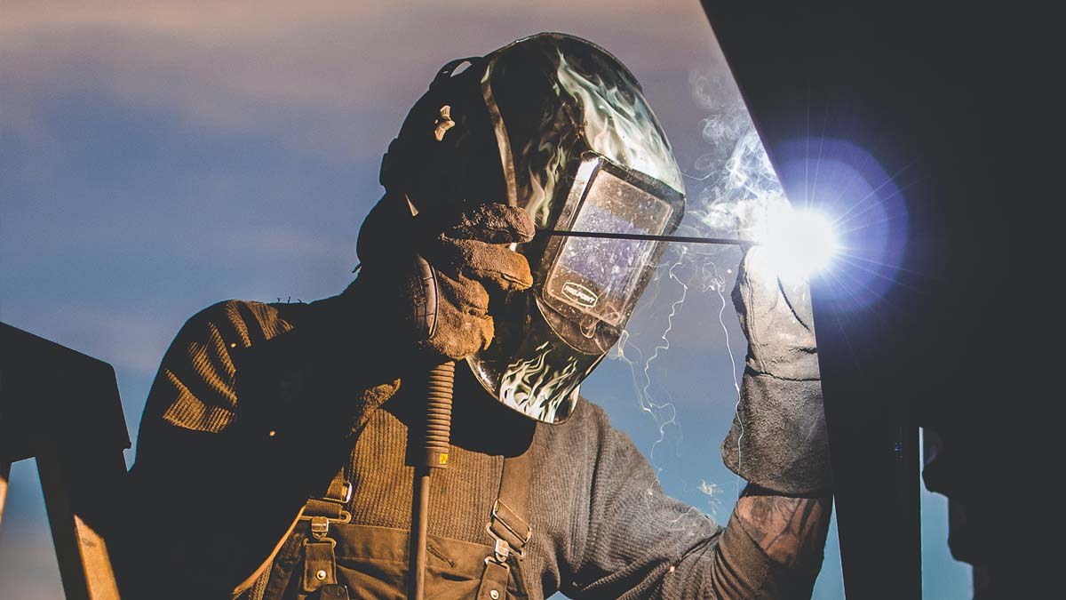 La producción industrial se disparó un 6,4% en junio, con el sector energético a la cabeza