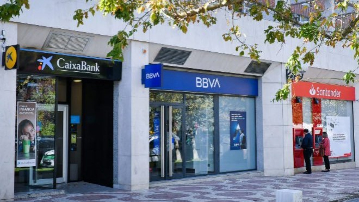 La banca aleja los fantasmas en el arranque del año al acelerar el aumento de sus beneficios