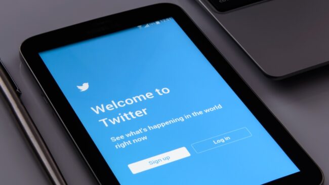 El ex jefe de seguridad de Twitter asegura que la red social es incapaz de proteger los datos de los usuarios