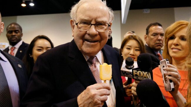 La firma de Warren Buffett sufre pérdidas multimillonarias por la caída de la bolsa