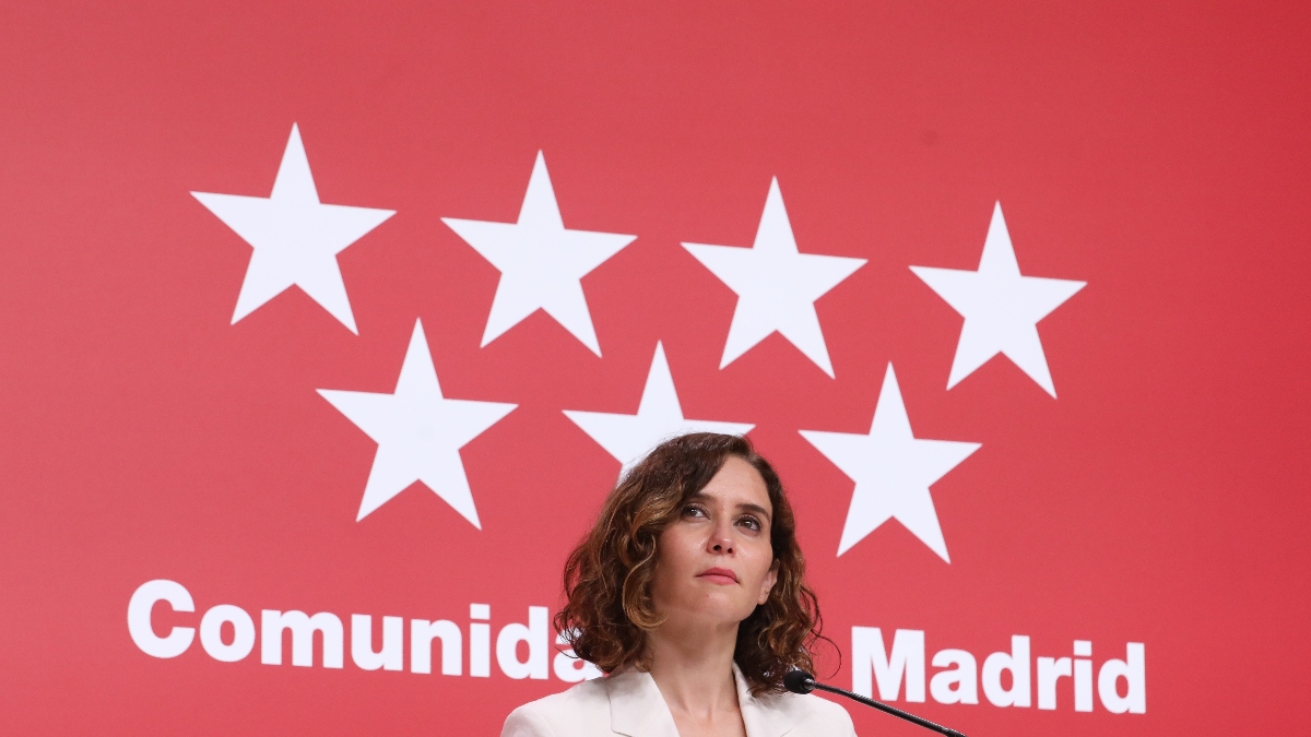 Ayuso acusa a Sánchez de mantener las restricciones energéticas hasta las generales