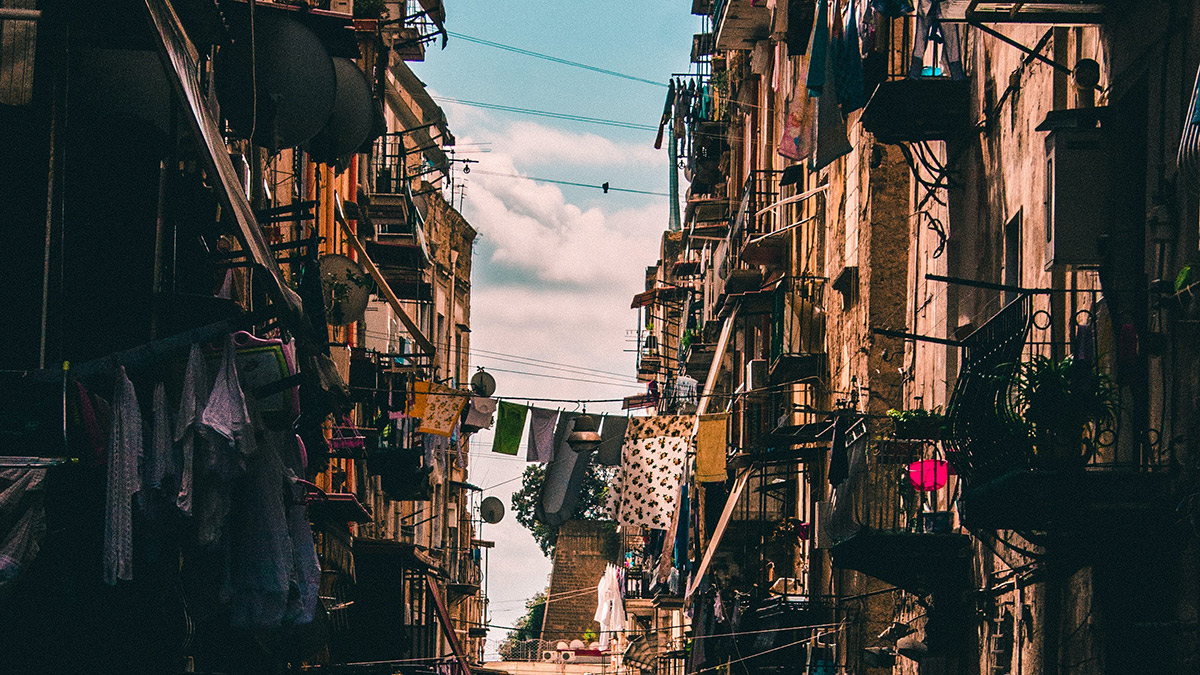 Para visitar Nápoles hay que leer primero a Elena Ferrante