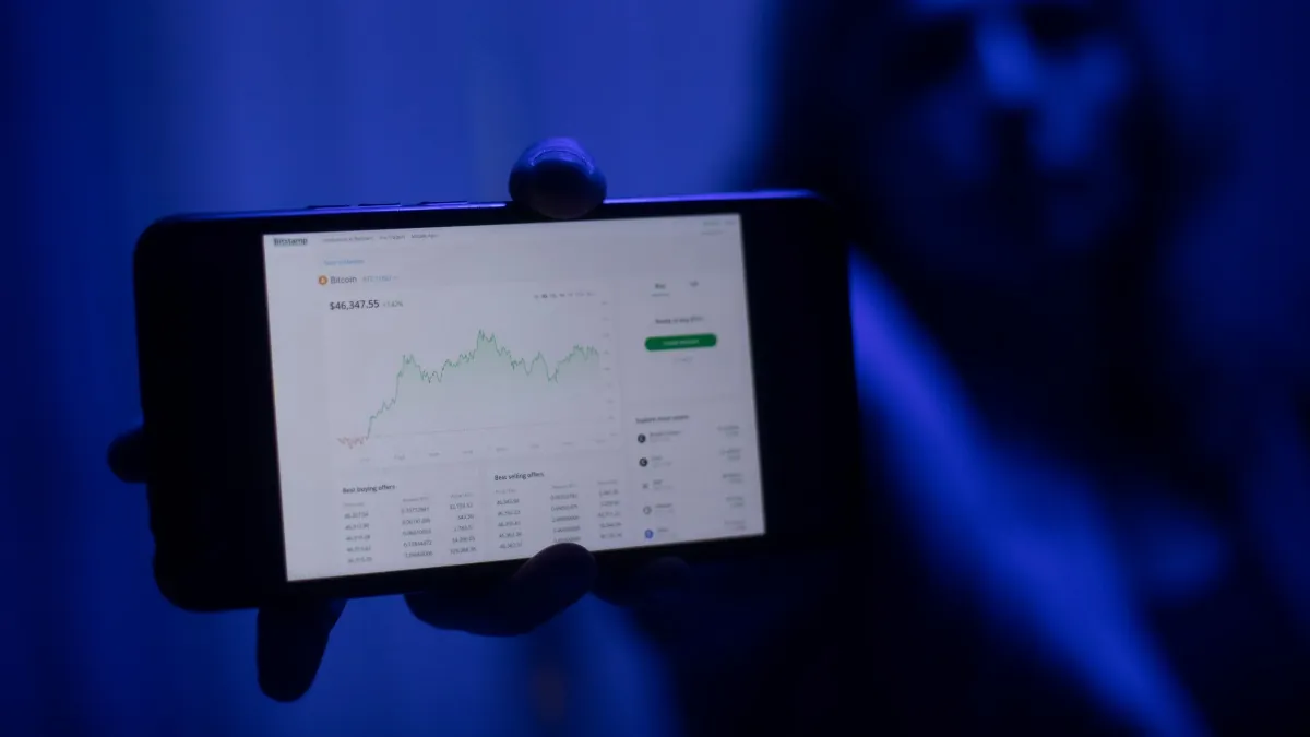 La CNMV alerta de los riesgos de un polémico evento de criptomonedas en Madrid