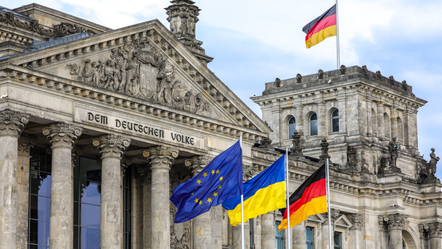 Alemania investiga a dos altos cargos del Ministerio de Economía por espiar para Rusia