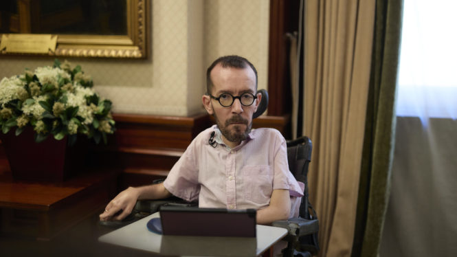 Echenique afirma que Ayuso debería estar en la cárcel y que se salva porque la justicia es parcial