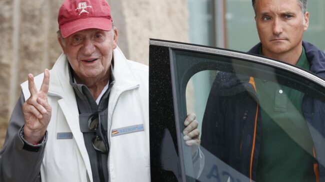 Juan Carlos I cumple dos años fuera de España: estas son sus perspectivas de vuelta