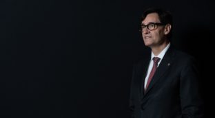 Anticorrupción no investigará el contrato para la compra de batas y lo hará la Fiscalía Europea