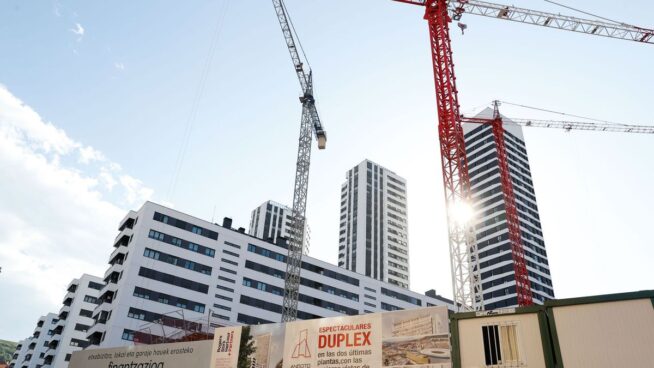 El euríbor cierra agosto en el 1,249%, un récord en una década, y encarece las hipotecas