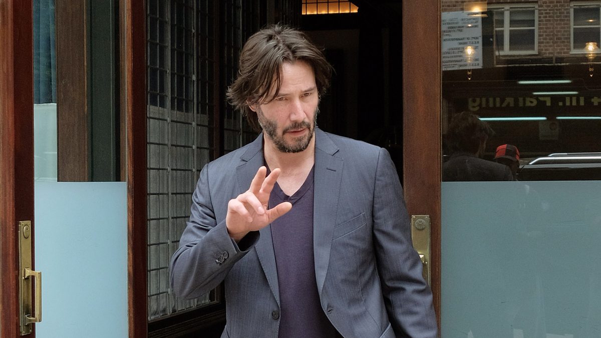 Keanu Reeves cumple, una vez más, el sueño de una fan (esta vez una mujer octogenaria)