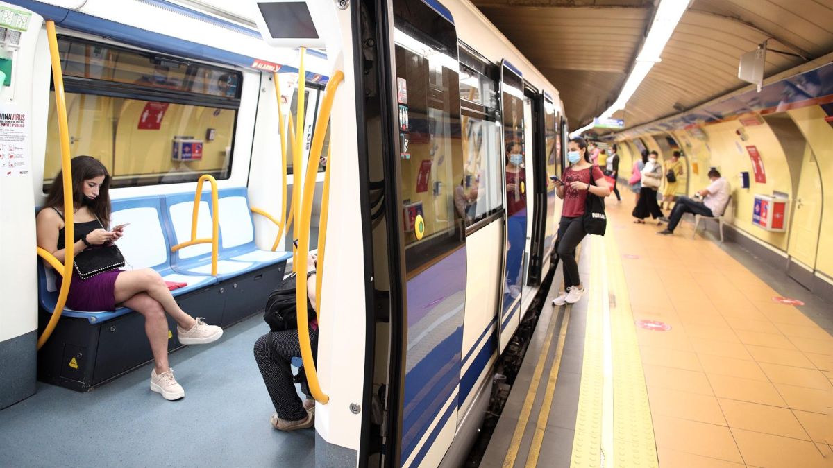 Madrid rebajará el precio de los abonos de transporte un 50% desde septiembre