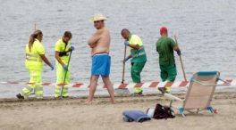 Andalucía prohíbe el baño en una playa de La Línea (Cádiz) como consecuencia del vertido