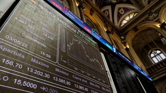 La bolsa cae un 1,29% y se acerca a los  8.100 puntos por bajada de Wall Street