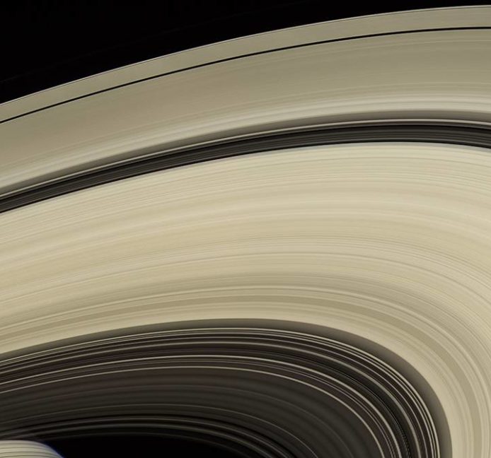 Descubren de dónde han podido emerger los anillos de Saturno