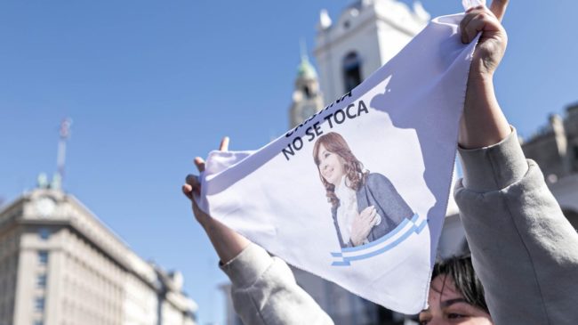El hombre que atacó a Cristina Fernández de Kirchner se niega a declarar ante la jueza