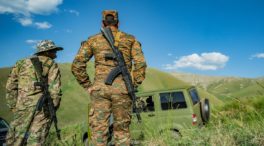 Rusia anuncia un alto el fuego entre Armenia y Azerbaiyán tras los últimos combates