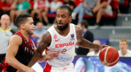 Lorenzo Brown rescata a España ante Lituania y consigue el pase a los cuartos del Eurobasket