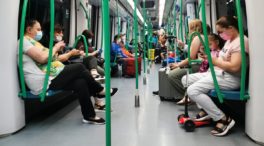Encuesta | ¿Debería dejar de ser ya obligatorio llevar mascarilla en el transporte público?