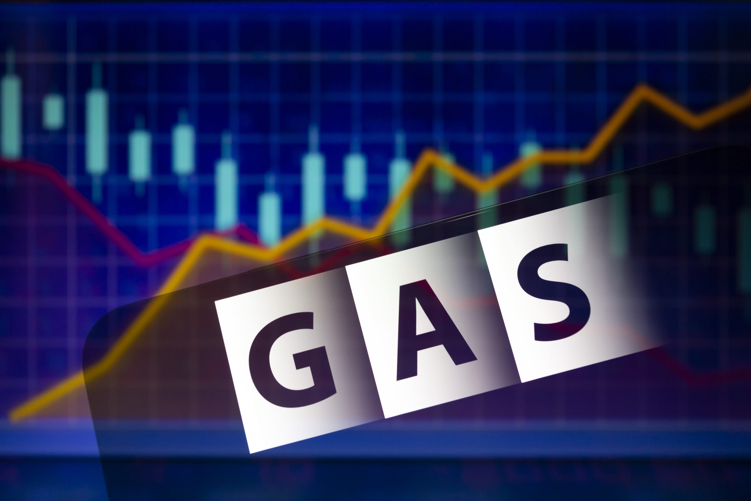 España duplica las compras de gas ruso en agosto y las importaciones desde Argelia caen un 34,8%