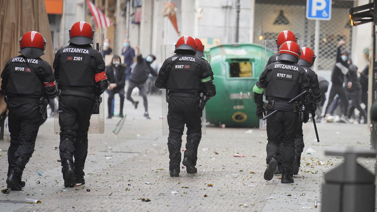 La Fiscalía alerta del repunte de la violencia callejera independentista en el País Vasco