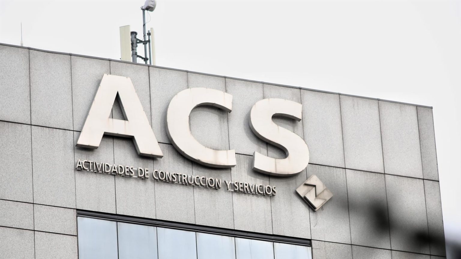 ACS compra un 14,5% de Hochtief por 580 millones y eleva su participación hasta el 70%