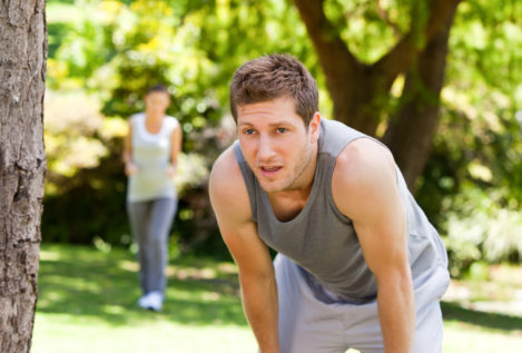 El sencillo ejercicio que deberían hacer todos los hombres de más de 40 años