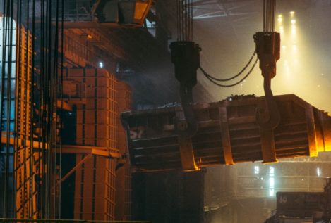 La gran industria retrasa al primer trimestre de 2023 su primera subasta de renovables