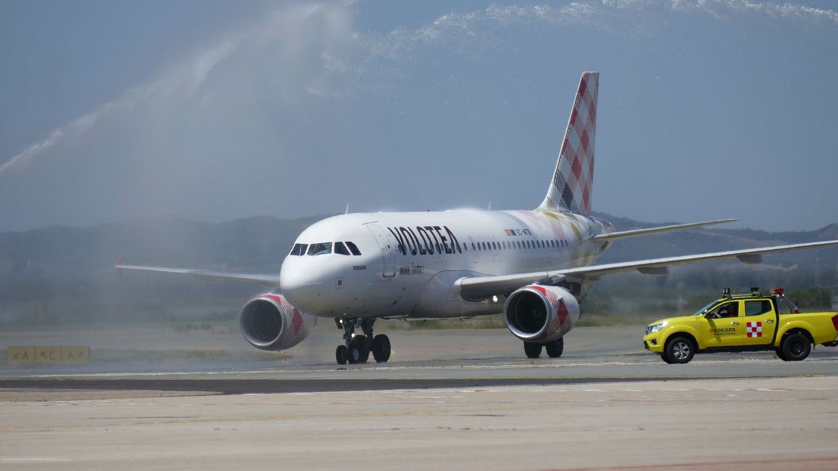 Volotea despide en Bilbao al personal que planeaba elecciones para negociar un convenio