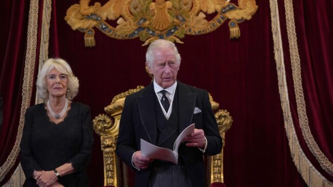 (VÍDEO) Carlos III es proclamado nuevo rey de Inglaterra