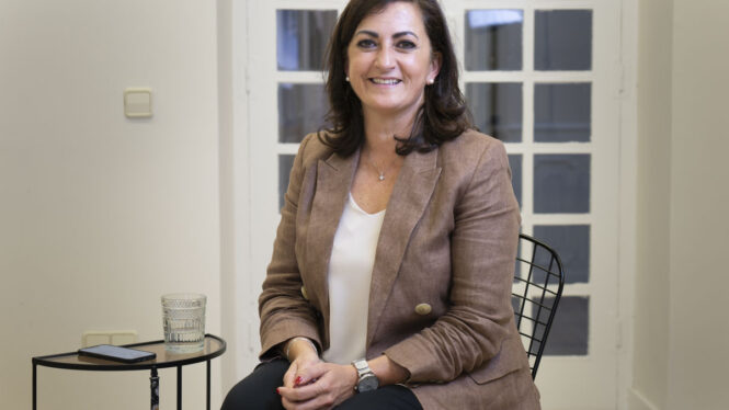 Concha Andreu, presidenta de La Rioja: «Los aires de Madrid no le sientan bien a Feijóo»