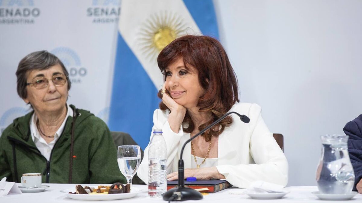 (VÍDEO) Cristina Fernández, tras el supuesto atentado en su contra: «Estoy viva por Dios y por la Virgen»