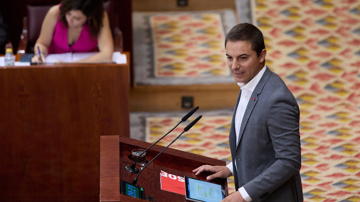 El PSOE de Madrid propone abrir los colegios 11 meses y comedor escolar gratuito