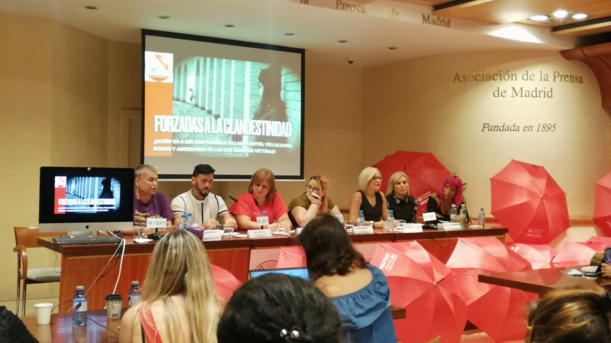 «Queremos que nos dejen trabajar»: las prostitutas rechazan la ley abolicionista del PSOE