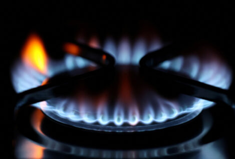 Reino Unido levanta la prohibición del 'fracking' para extraer gas de esquisto