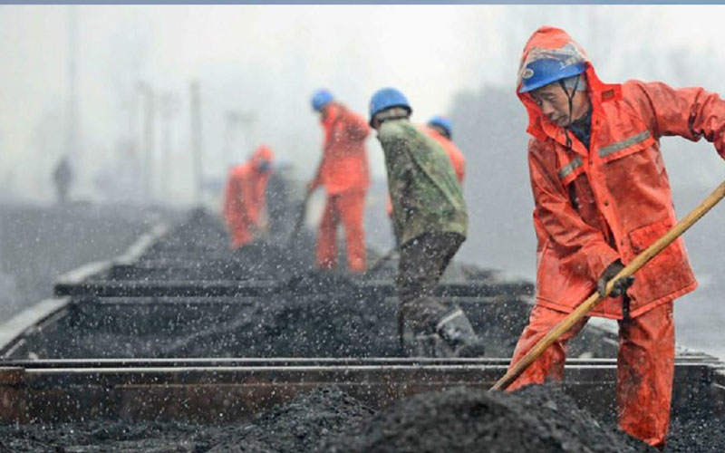 China apuesta por el carbón ante la escasez de energía