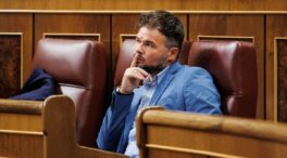 Rufián aprieta a Sánchez con una reforma fiscal que no recentralice el impuesto de patrimonio