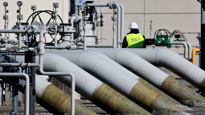 Rusia amenaza con cortar el suministro de petróleo a los países que limiten sus precios
