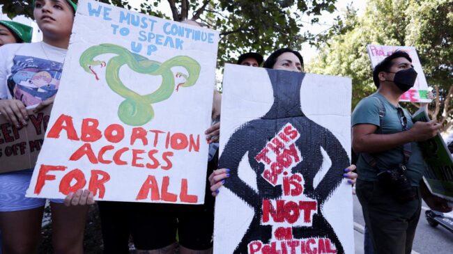 La Justicia de Arizona permite al estado prohibir prácticamente todos los abortos