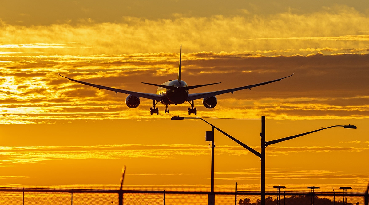 Una oleada de jubilaciones de pilotos amenaza con una reducción del tráfico aéreo de un 30%